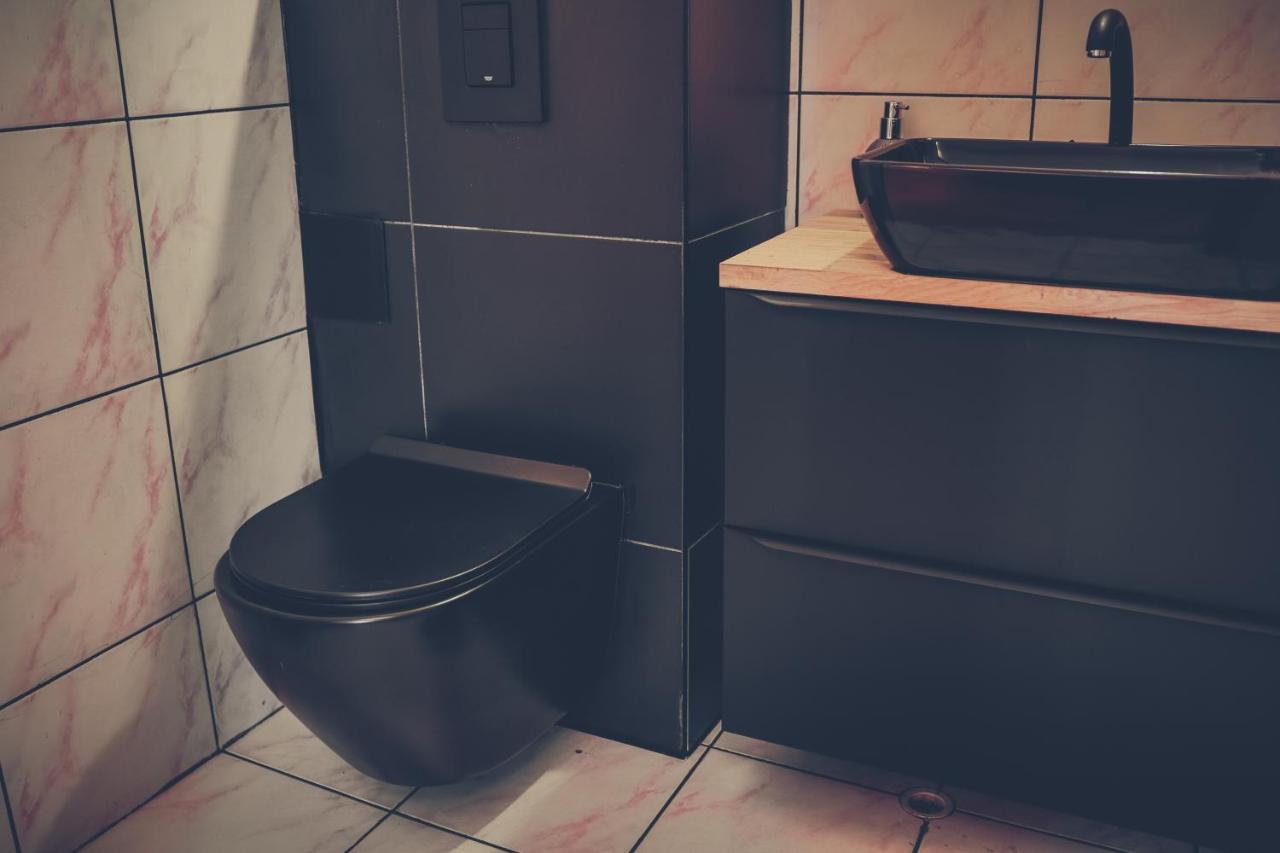 Hotel Komfort Inn - Dwor Hubertus Piekary Śląskie Dış mekan fotoğraf