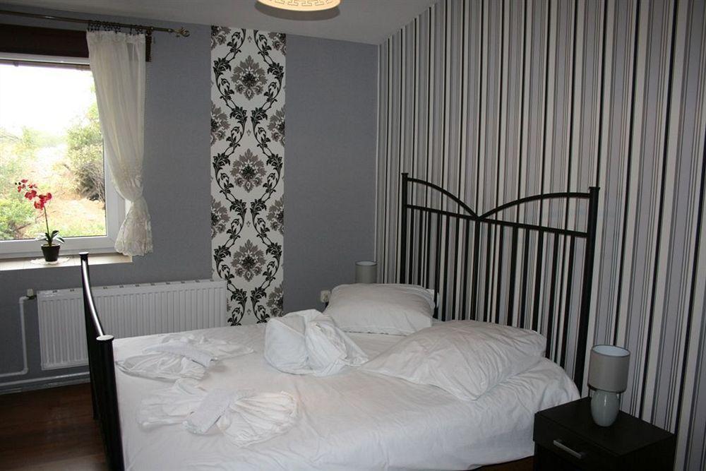 Hotel Komfort Inn - Dwor Hubertus Piekary Śląskie Dış mekan fotoğraf